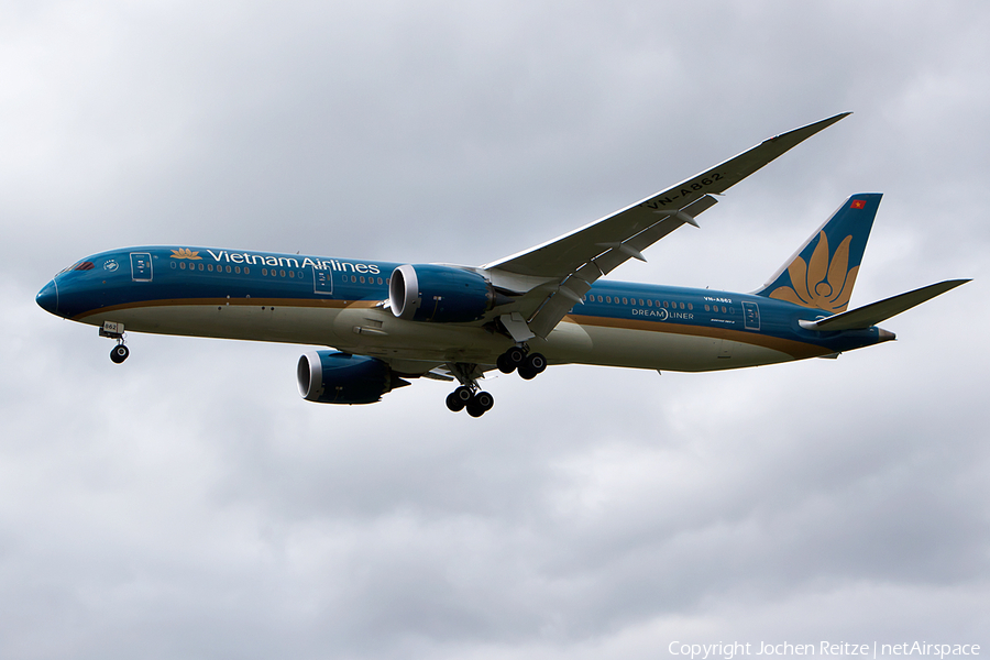 Vietnam Airlines Boeing 787-9 Dreamliner (VN-A862) | Photo 108877