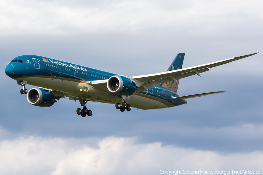 Vietnam Airlines Boeing 787-9 Dreamliner (VN-A862) | Photo 205141