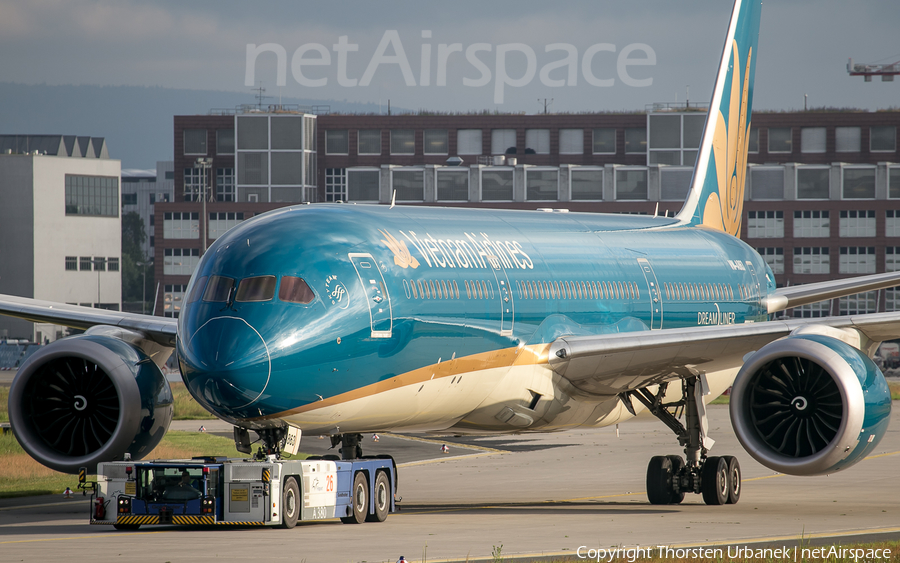 Vietnam Airlines Boeing 787-9 Dreamliner (VN-A863) | Photo 118044