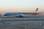 Vietnam Airlines Boeing 787-9 Dreamliner (VN-A863) at  Frankfurt am Main, Germany