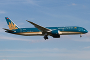 Vietnam Airlines Boeing 787-9 Dreamliner (VN-A868) at  Hamburg - Fuhlsbuettel (Helmut Schmidt), Germany