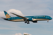 Vietnam Airlines Boeing 787-9 Dreamliner (VN-A868) at  Hamburg - Fuhlsbuettel (Helmut Schmidt), Germany