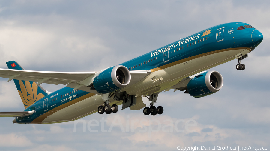 Vietnam Airlines Boeing 787-9 Dreamliner (VN-A868) | Photo 190584