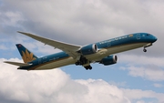 Vietnam Airlines Boeing 787-9 Dreamliner (VN-A868) at  Hamburg - Fuhlsbuettel (Helmut Schmidt), Germany