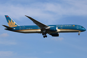 Vietnam Airlines Boeing 787-9 Dreamliner (VN-A868) at  Hamburg - Fuhlsbuettel (Helmut Schmidt), Germany