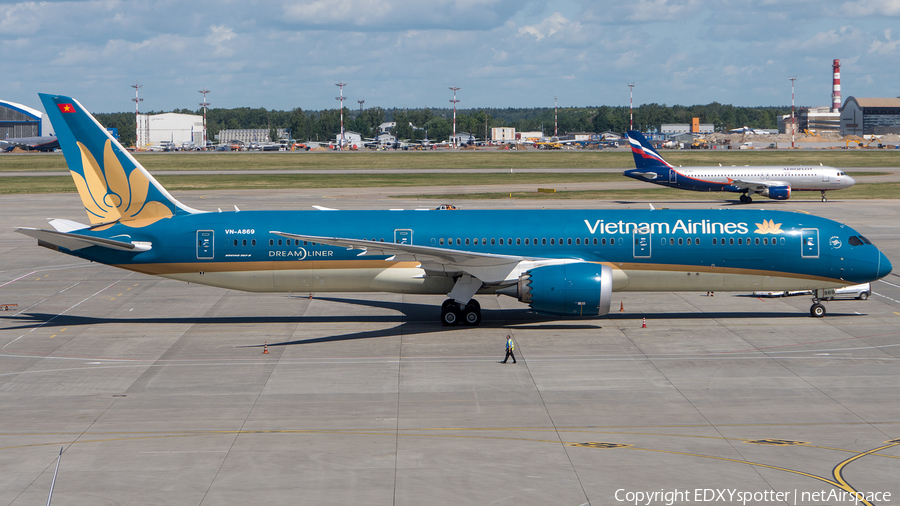 Vietnam Airlines Boeing 787-9 Dreamliner (VN-A869) | Photo 341275