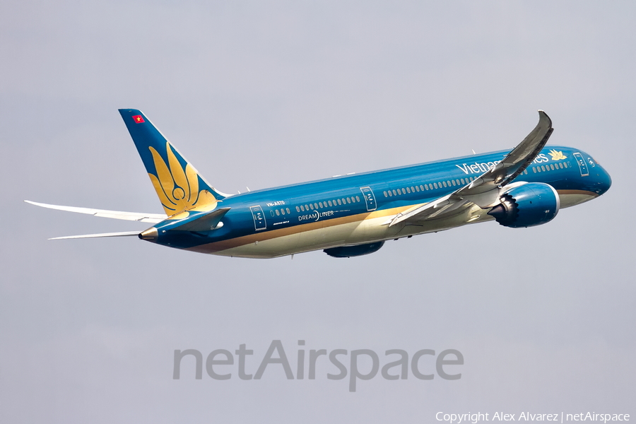 Vietnam Airlines Boeing 787-9 Dreamliner (VN-A870) | Photo 262522