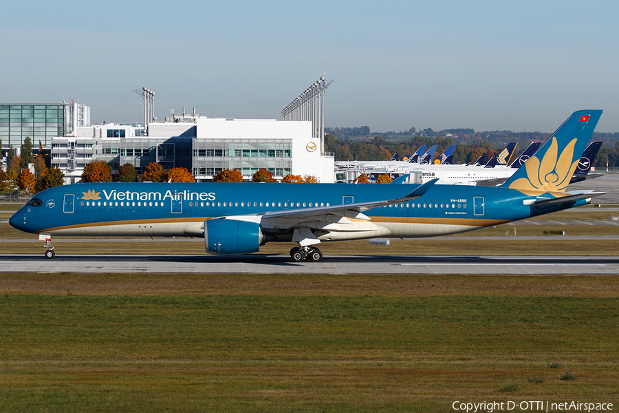 Vietnam Airlines Airbus A350-941 (VN-A886) | Photo 483725