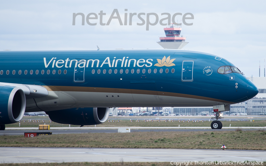 Vietnam Airlines Airbus A350-941 (VN-A887) | Photo 124830