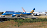 Vietnam Airlines Airbus A350-941 (VN-A889) at  Paris - Charles de Gaulle (Roissy), France