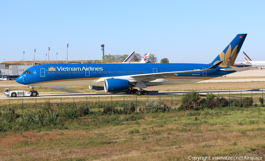 Vietnam Airlines Airbus A350-941 (VN-A889) | Photo 127400