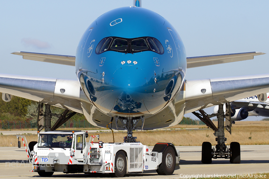 Vietnam Airlines Airbus A350-941 (VN-A889) | Photo 127721