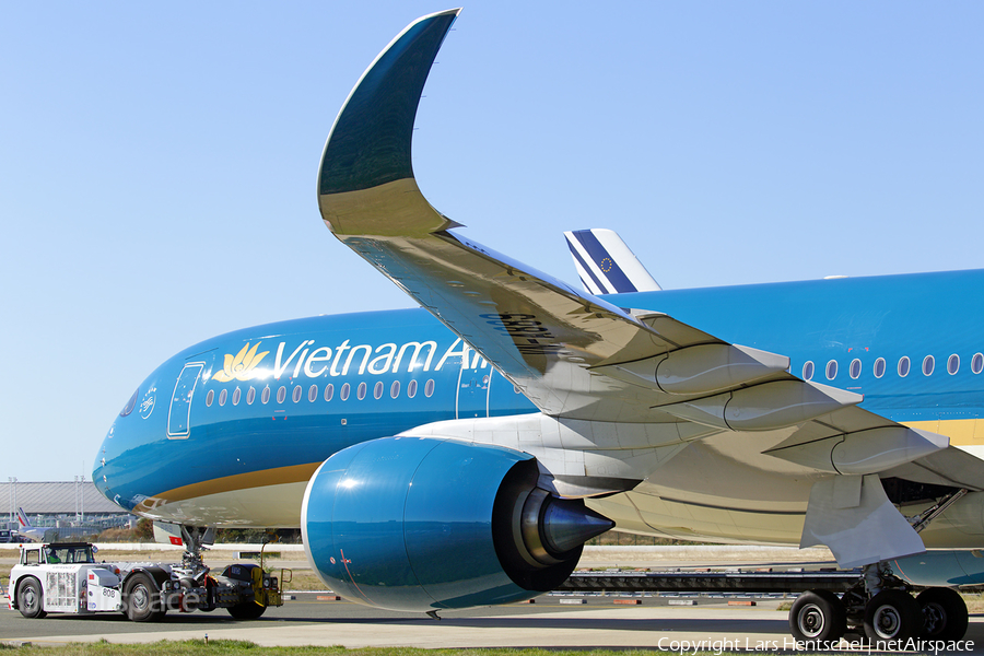 Vietnam Airlines Airbus A350-941 (VN-A889) | Photo 127722