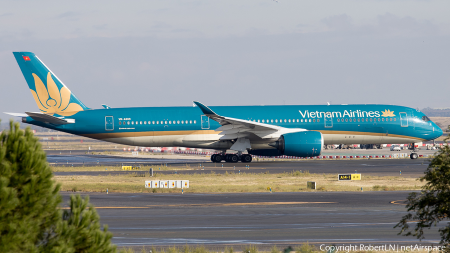Vietnam Airlines Airbus A350-941 (VN-A889) | Photo 590032