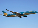 Vietnam Airlines Airbus A350-941 (VN-A899) at  Frankfurt am Main, Germany