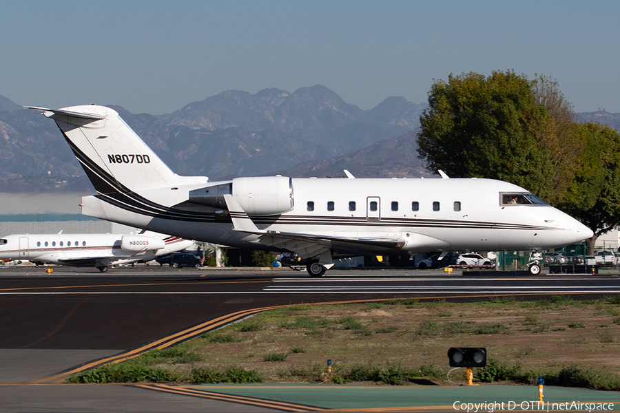 Worldwide Jet Charter Bombardier CL-600-2B16 Challenger 601-3R (N807DD) | Photo 541221