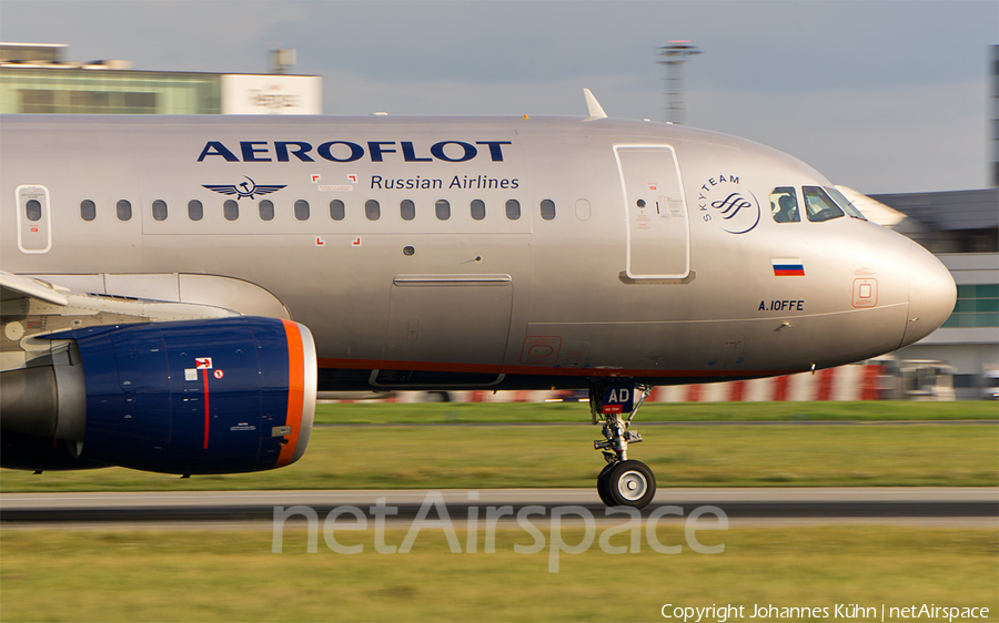 Aeroflot - Russian Airlines Airbus A320-214 (VP-BAD) | Photo 186533