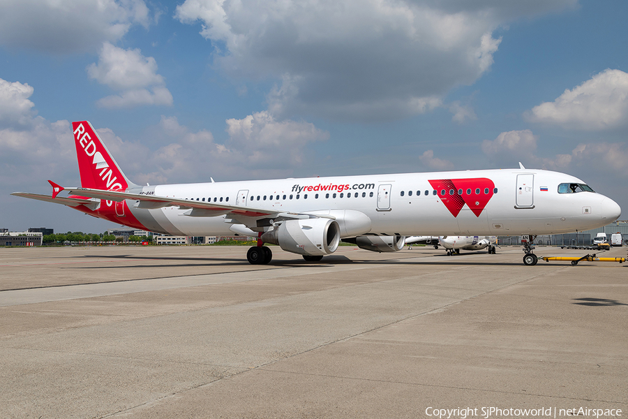 Red Wings Airbus A321-211 (VP-BAN) | Photo 316388