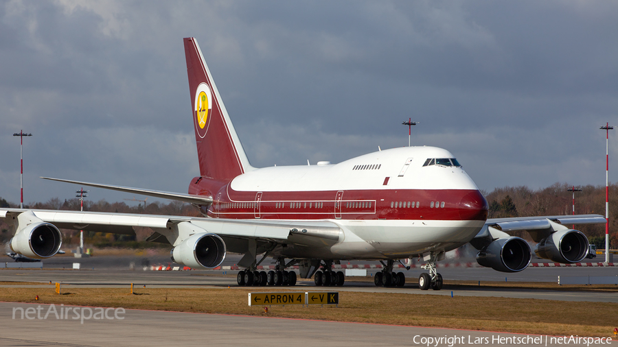 Qatar Amiri Flight Boeing 747SP-21 (VP-BAT) | Photo 360941