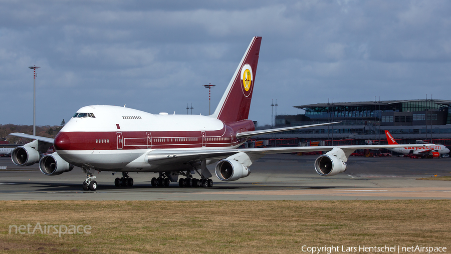 Qatar Amiri Flight Boeing 747SP-21 (VP-BAT) | Photo 421306