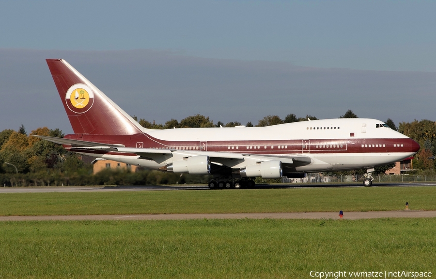 Qatar Amiri Flight Boeing 747SP-21 (VP-BAT) | Photo 434795