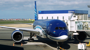 Azerbaijan Airlines Boeing 787-8 Dreamliner (VP-BBR) at  Baku Heydär Äliyev, Azerbaijan