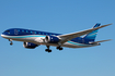 Azerbaijan Airlines Boeing 787-8 Dreamliner (VP-BBR) at  New York - John F. Kennedy International, United States