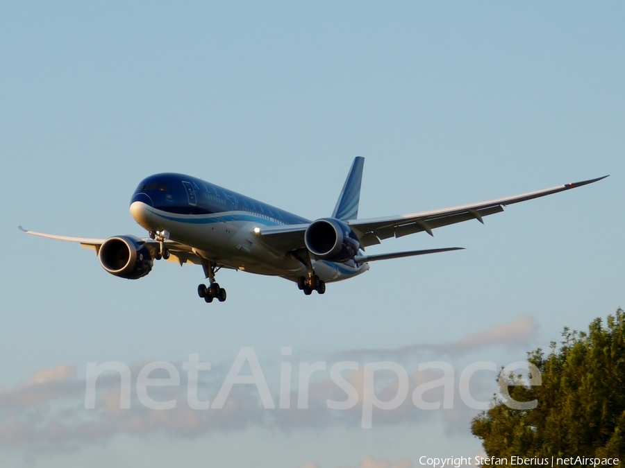 Azerbaijan Airlines Boeing 787-8 Dreamliner (VP-BBS) | Photo 127818