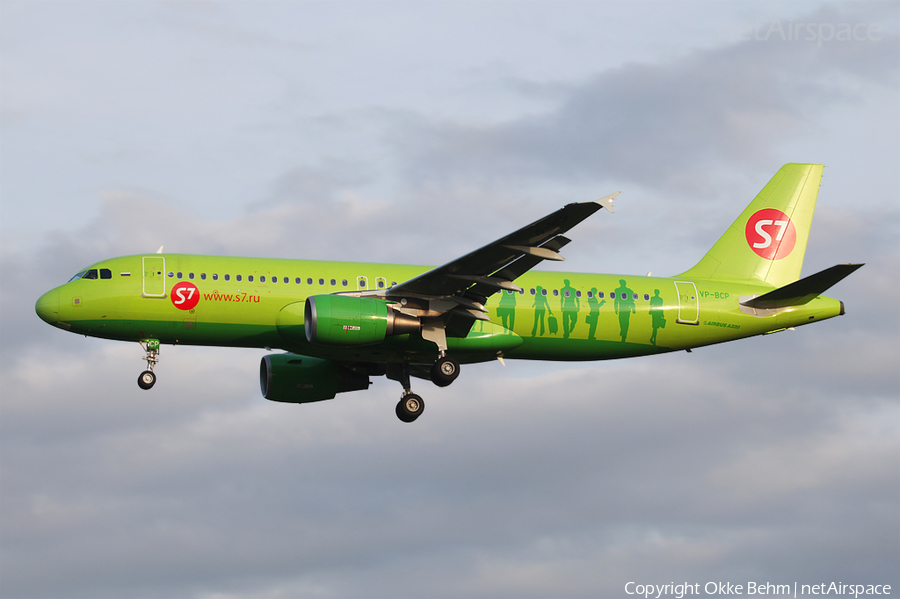 S7 Airlines Airbus A320-214 (VP-BCP) | Photo 38618