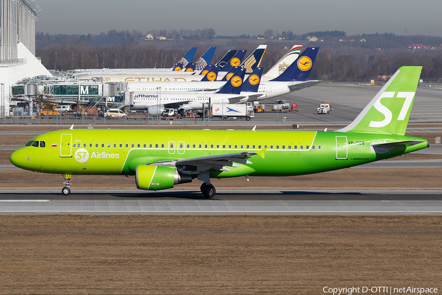 S7 Airlines Airbus A320-214 (VP-BCS) | Photo 297357