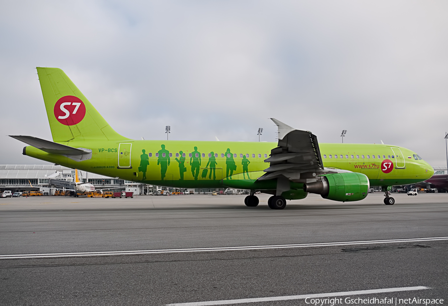 S7 Airlines Airbus A320-214 (VP-BCS) | Photo 37052