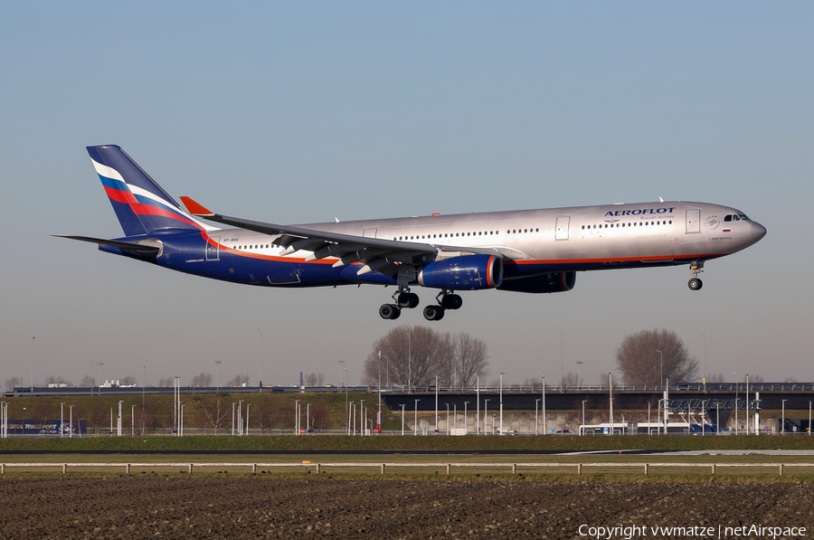 Aeroflot - Russian Airlines Airbus A330-343E (VP-BDE) | Photo 429155