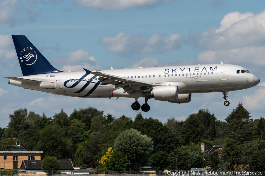 Aeroflot - Russian Airlines Airbus A320-214 (VP-BDK) | Photo 331679