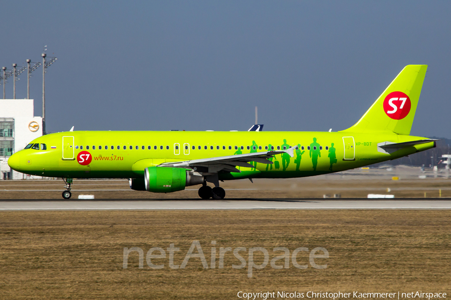 S7 Airlines Airbus A320-214 (VP-BDT) | Photo 161178