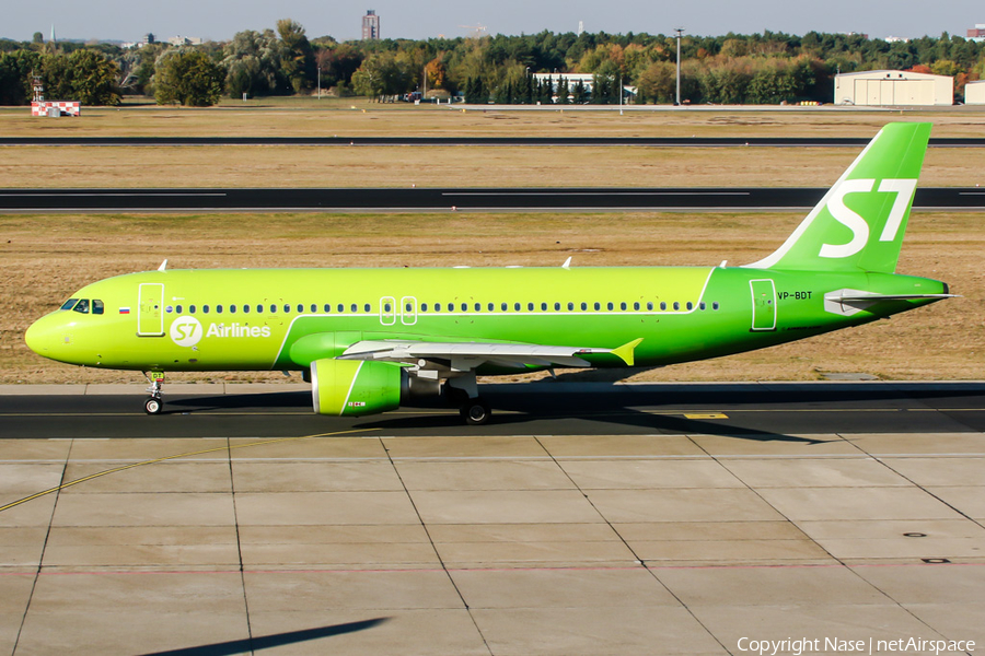 S7 Airlines Airbus A320-214 (VP-BDT) | Photo 274040