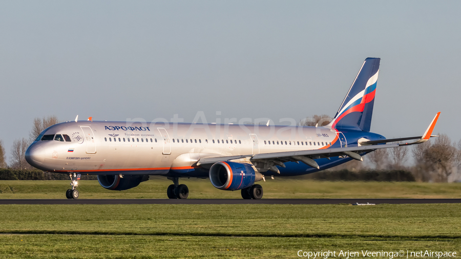 Aeroflot - Russian Airlines Airbus A321-211 (VP-BEG) | Photo 335913