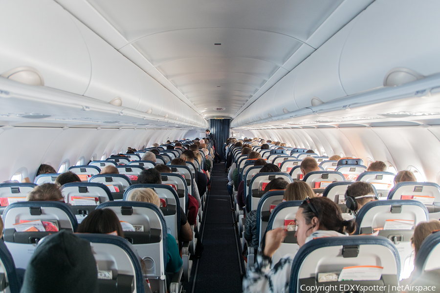 Aeroflot - Russian Airlines Airbus A320-214 (VP-BET) | Photo 359489