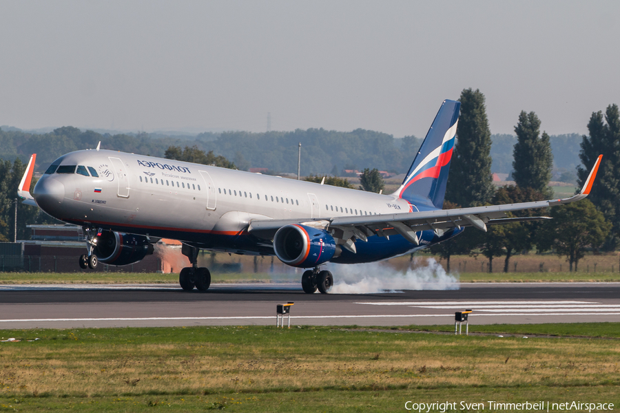 Aeroflot - Russian Airlines Airbus A321-211 (VP-BEW) | Photo 262822