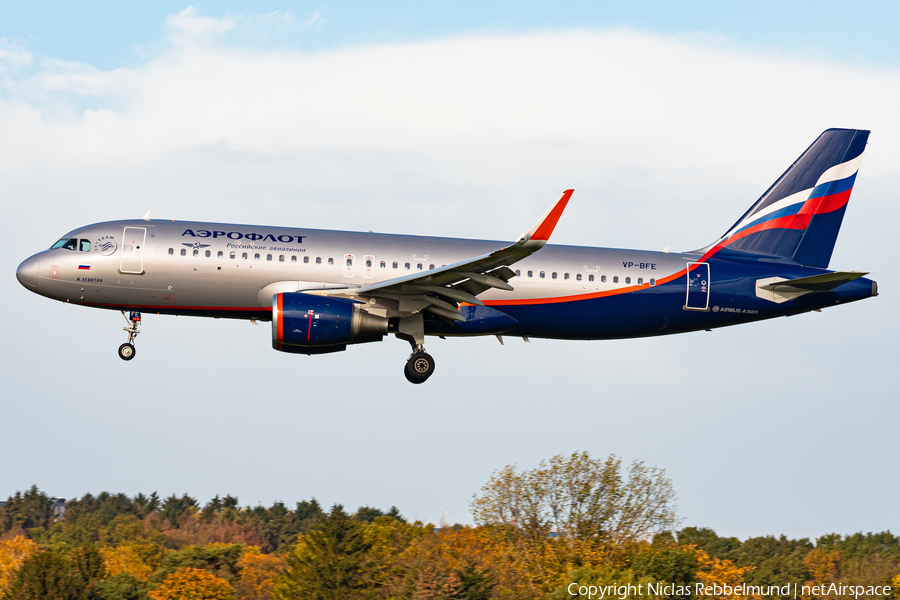 Aeroflot - Russian Airlines Airbus A320-214 (VP-BFE) | Photo 355085