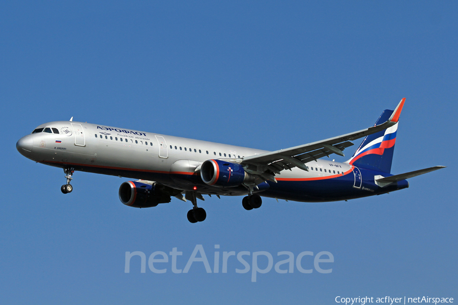 Aeroflot - Russian Airlines Airbus A321-211 (VP-BFX) | Photo 308073