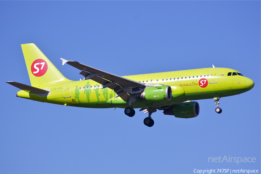 S7 Airlines Airbus A319-114 (VP-BHL) | Photo 33992