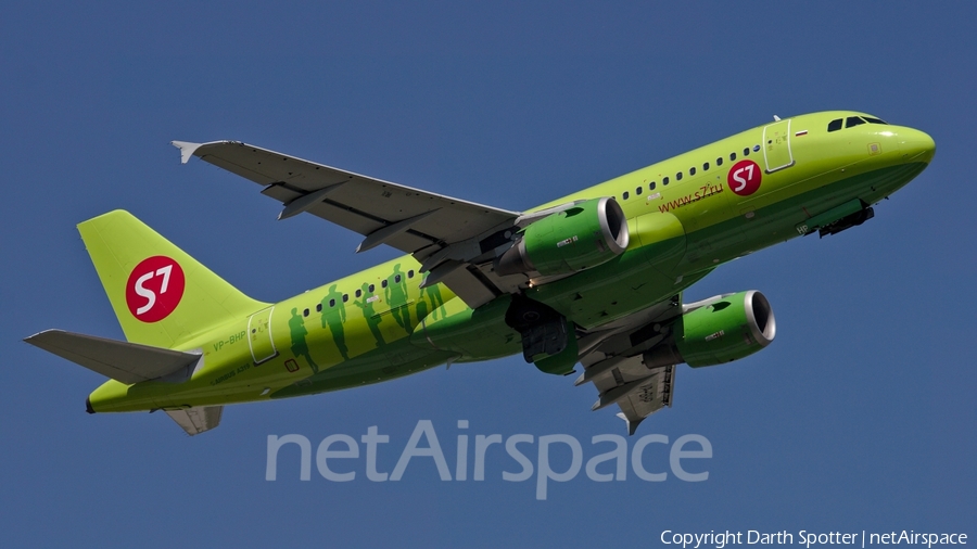 S7 Airlines Airbus A319-114 (VP-BHP) | Photo 230072