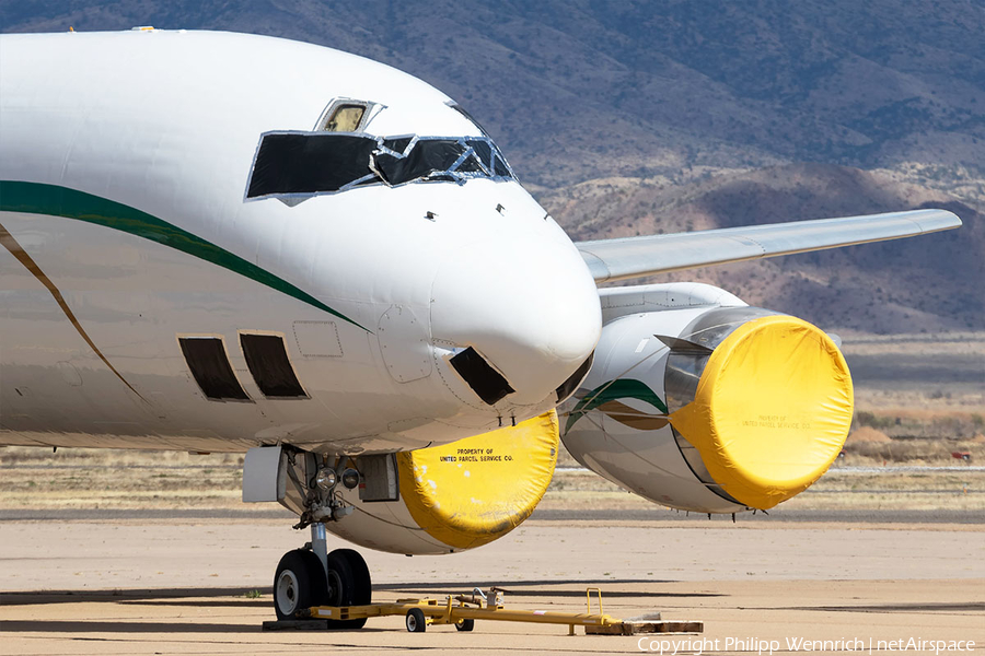 Brisair McDonnell Douglas DC-8-72 (VP-BHS) | Photo 310804