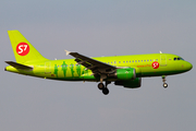S7 Airlines Airbus A319-114 (VP-BHV) at  Moscow - Domodedovo, Russia