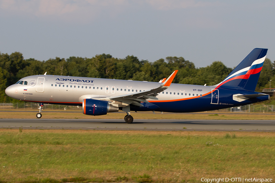 Aeroflot - Russian Airlines Airbus A320-214 (VP-BIP) | Photo 257263