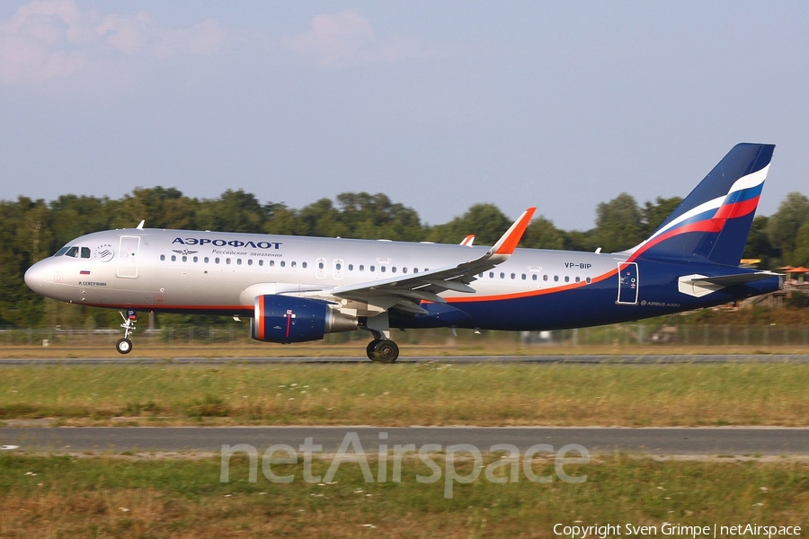 Aeroflot - Russian Airlines Airbus A320-214 (VP-BIP) | Photo 257695