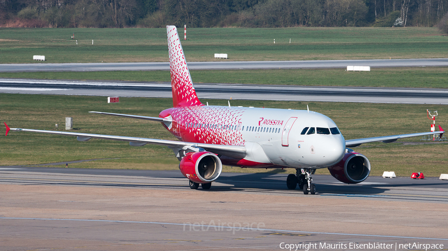 Rossiya - Russian Airlines Airbus A319-111 (VP-BIQ) | Photo 153460