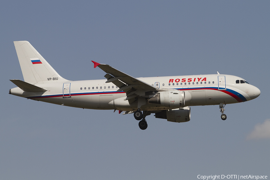 Rossiya - Russian Airlines Airbus A319-114 (VP-BIU) | Photo 381654