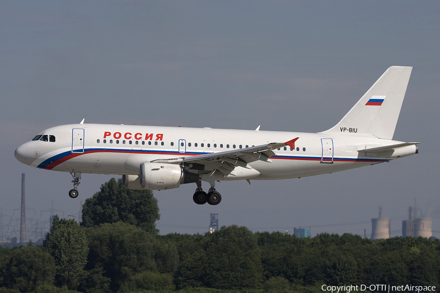 Rossiya - Russian Airlines Airbus A319-114 (VP-BIU) | Photo 276404