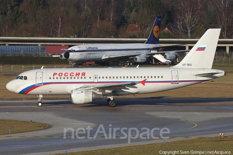 Rossiya - Russian Airlines Airbus A319-114 (VP-BIU) | Photo 17671